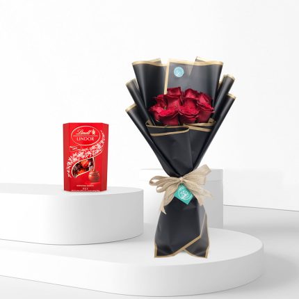 flower_Bouquet_with_gifts_RedChic_Lindor_Combo
