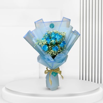 light-blue-roses-bouquet