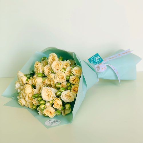 baby roses bouquet buy in qatar