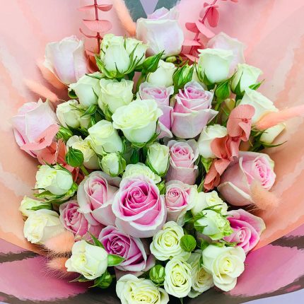 pink and white mixed roses butterfly bouquet