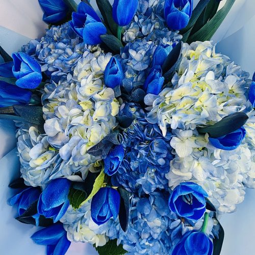 hydrangea and tulips bouquet