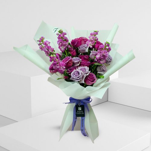 unique purple bouquet order online in doha