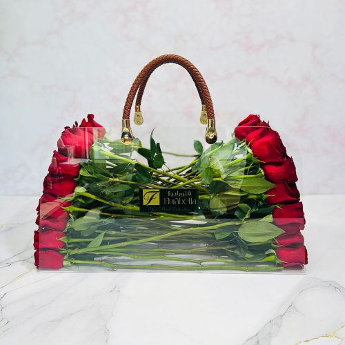 Best red roses bag buy in Qatar