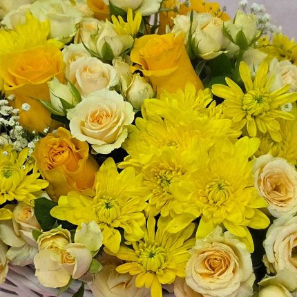 Fresh Flower Basket Qatar